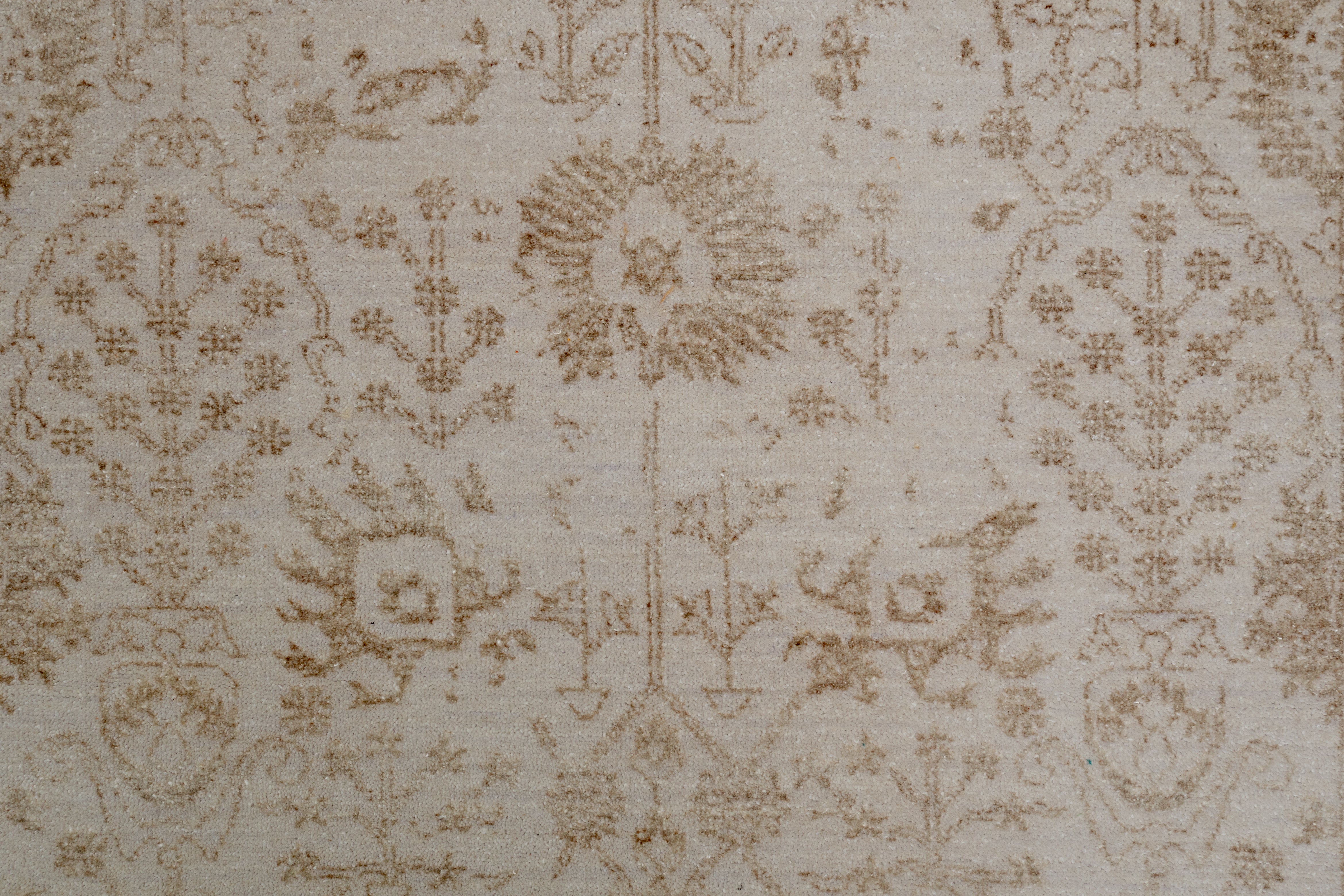 Handknotted Modern Carpet DIA- 1139 VASE 3